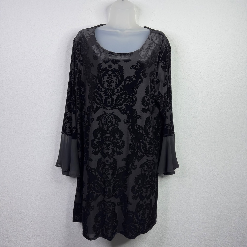 Cocomo Dress 2X Black Velvet Burnout Damask Bell Sleeve Witch Goth Dark Academia